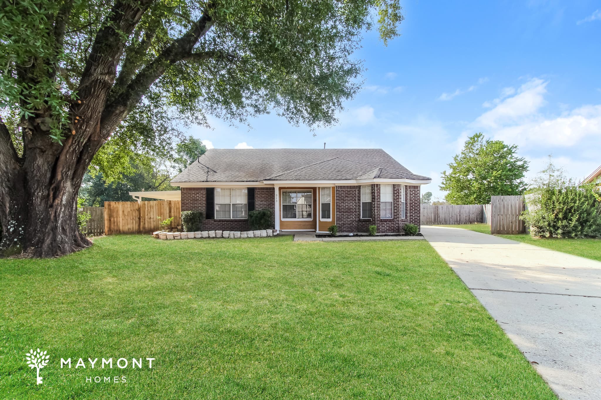 913 Mister Lake Court