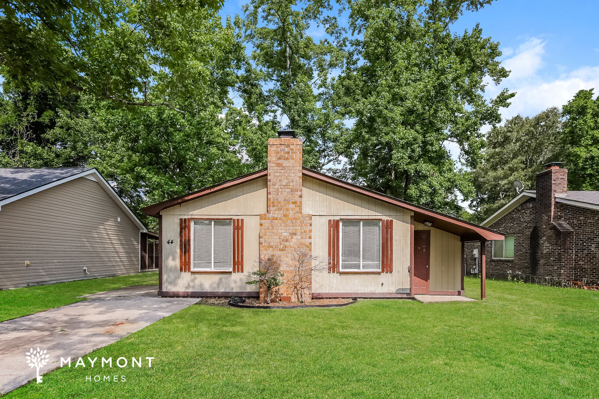 44 Elmwood Pl