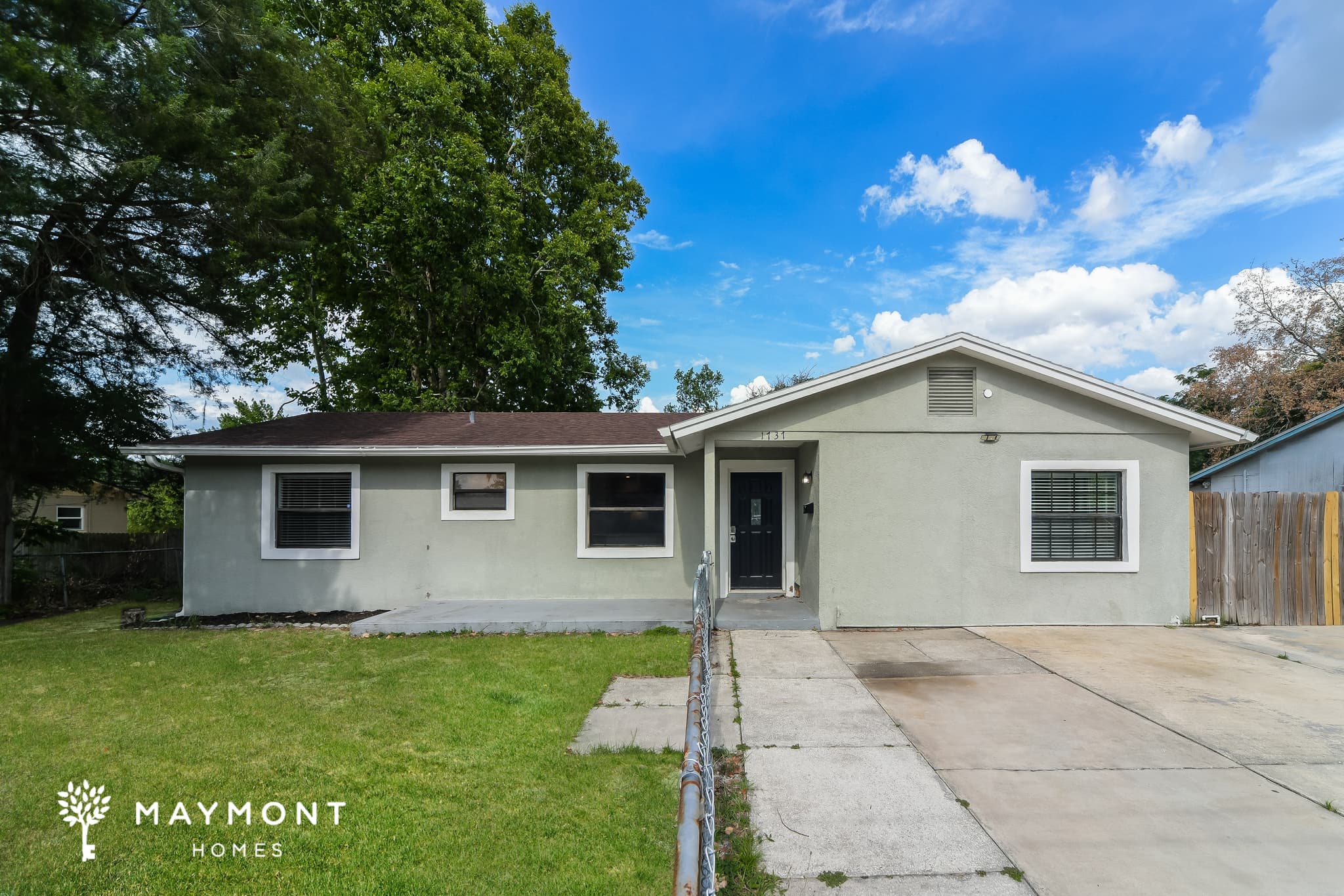 1737 Hinckley Rd