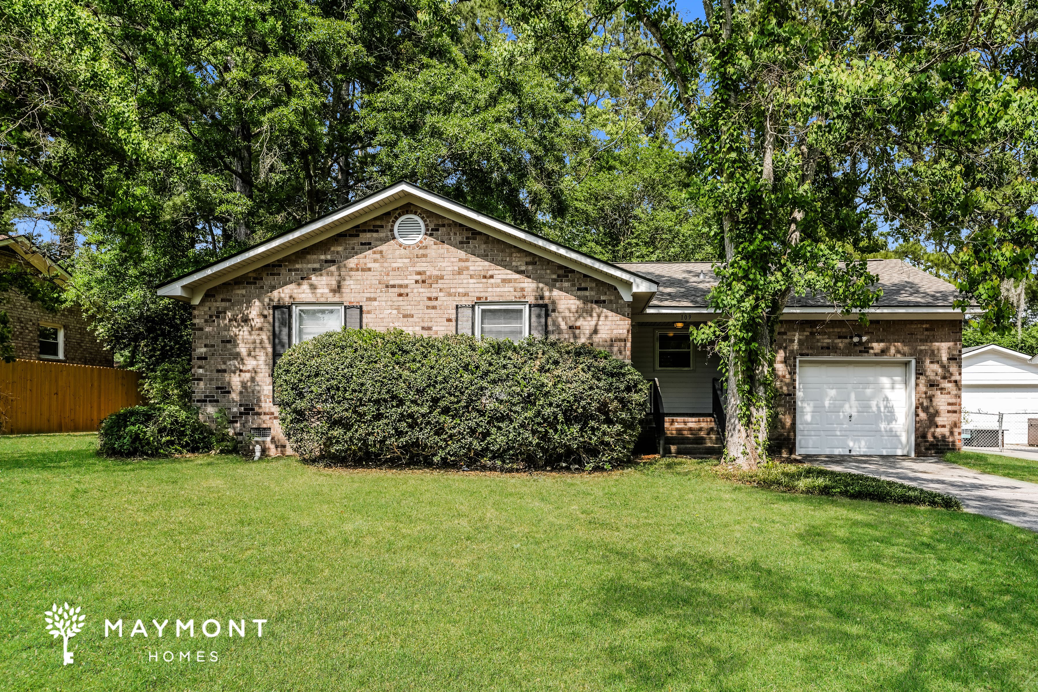 109 Terry Ave