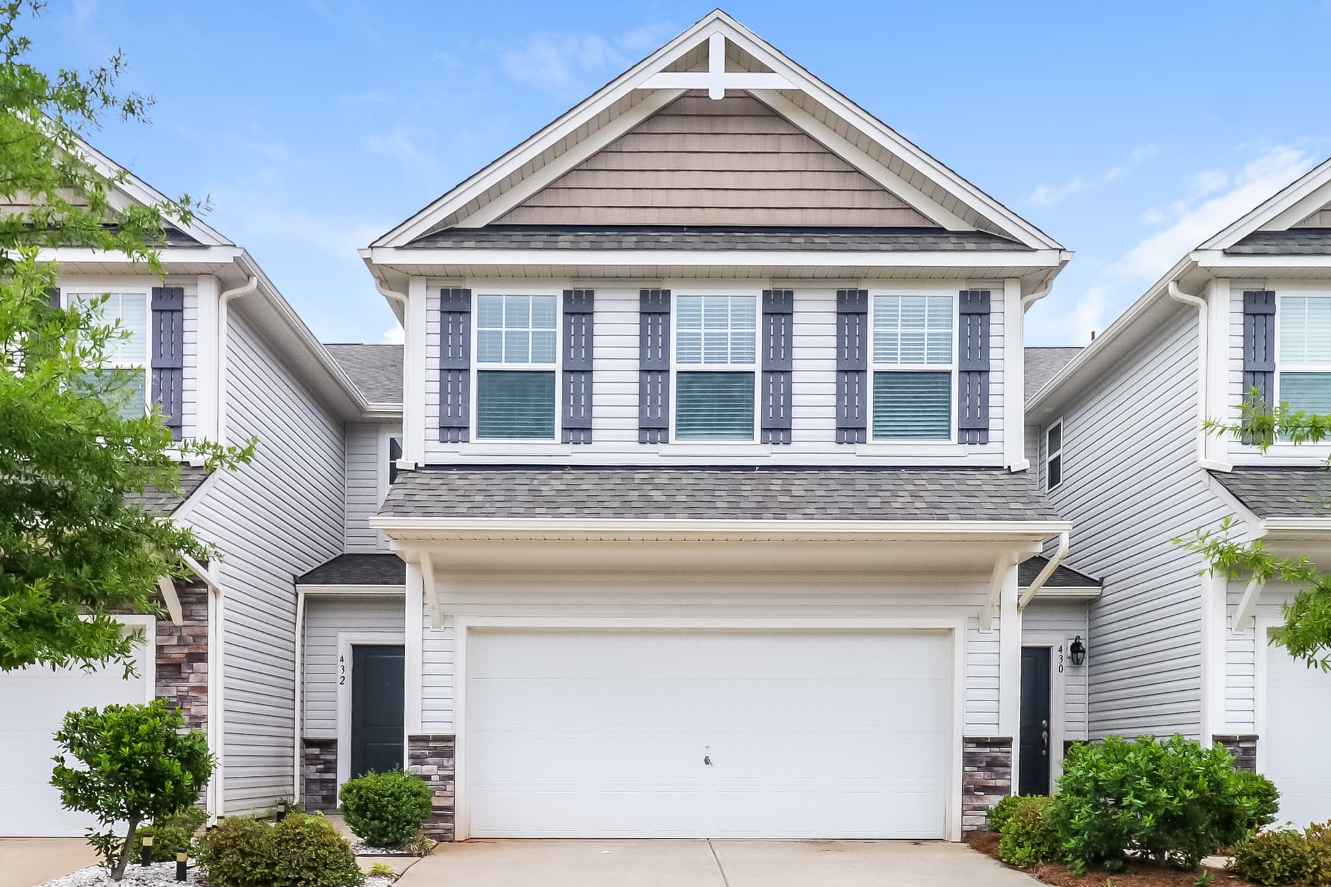 432 Tayberry Ln