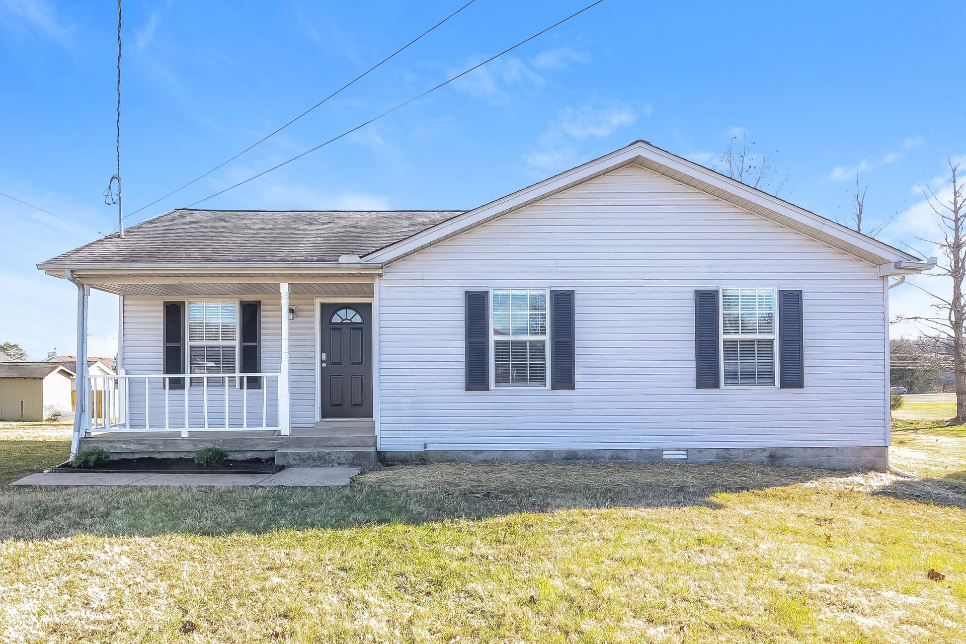 805 Park Court South