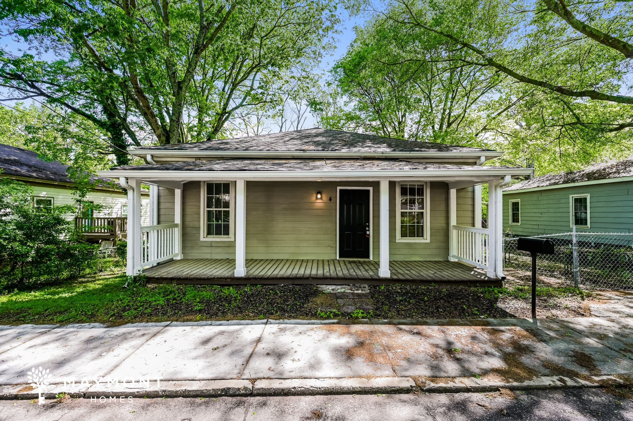 4 Magnolia St