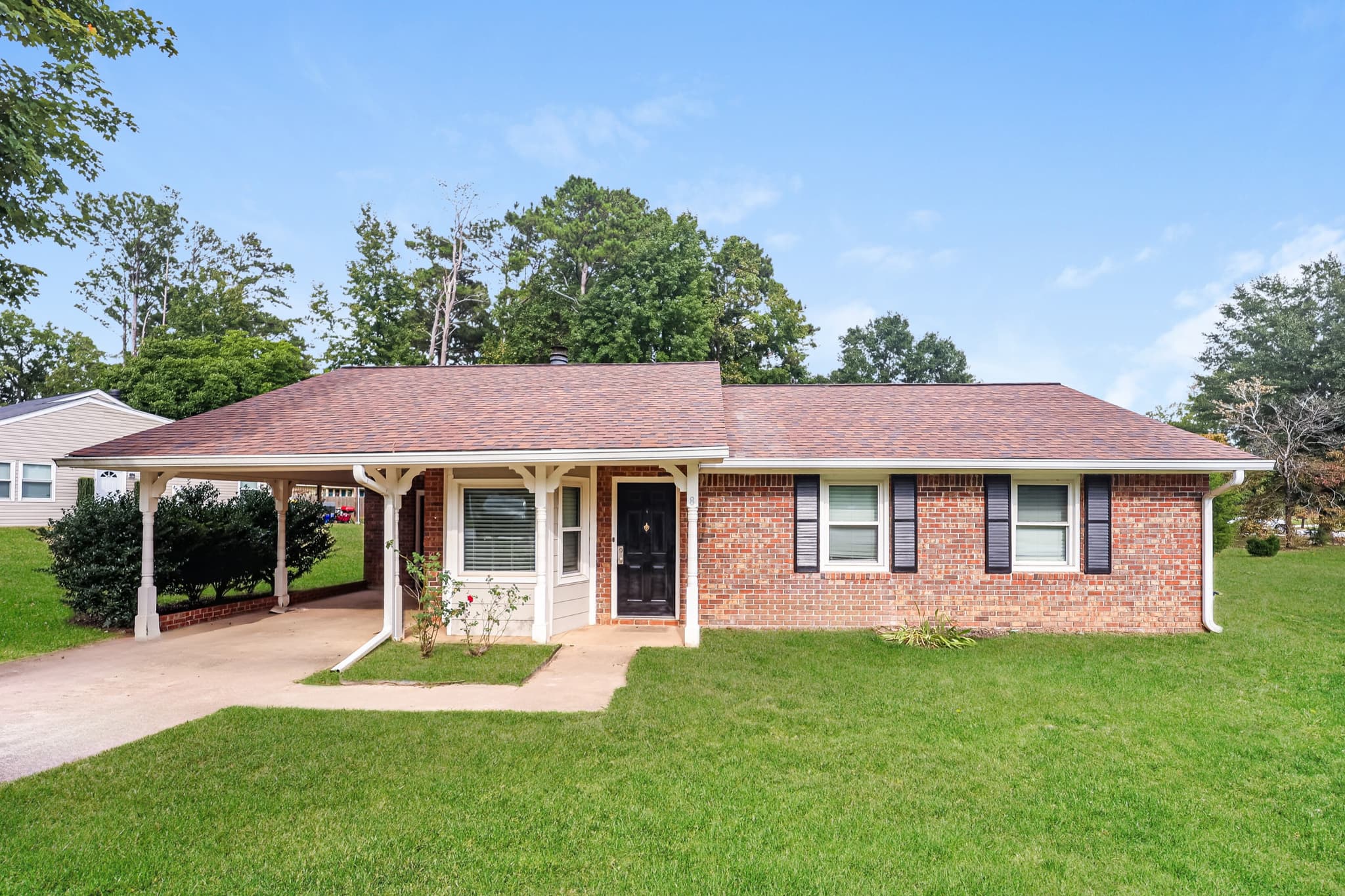 8 Silverwood Dr
