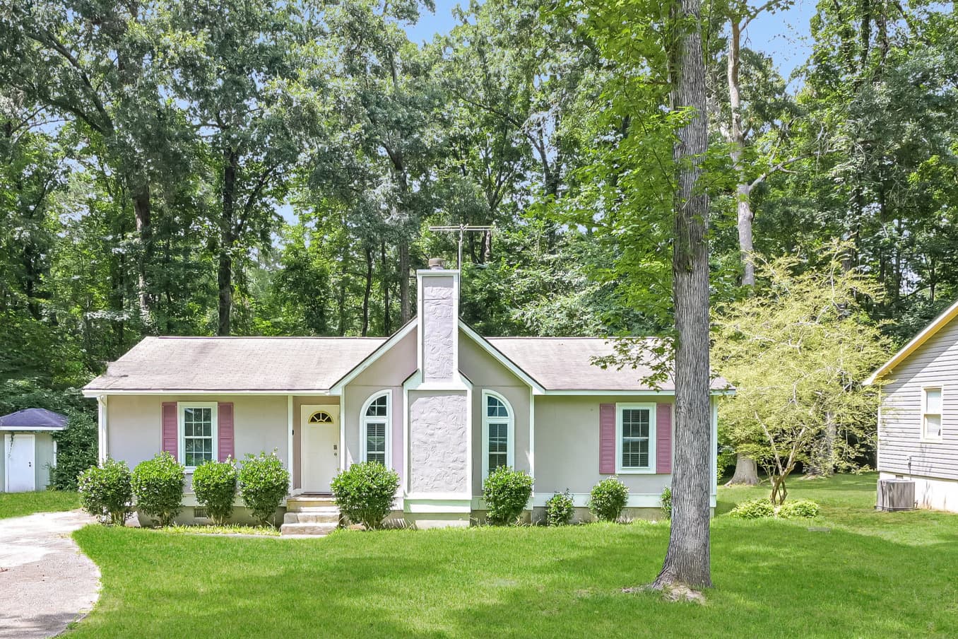1154 N Plantation Parkway