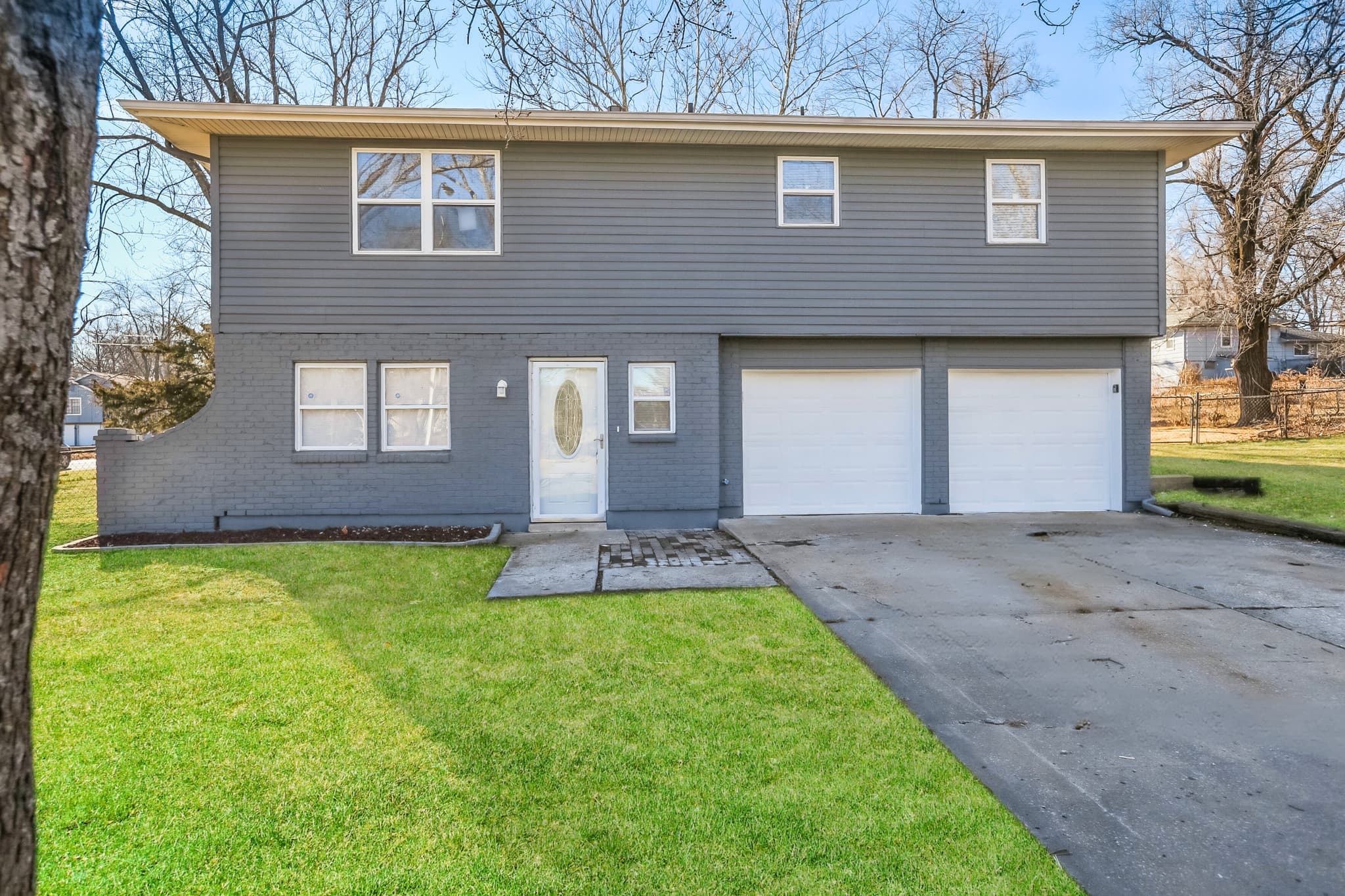 8661 E. 108th Terrace