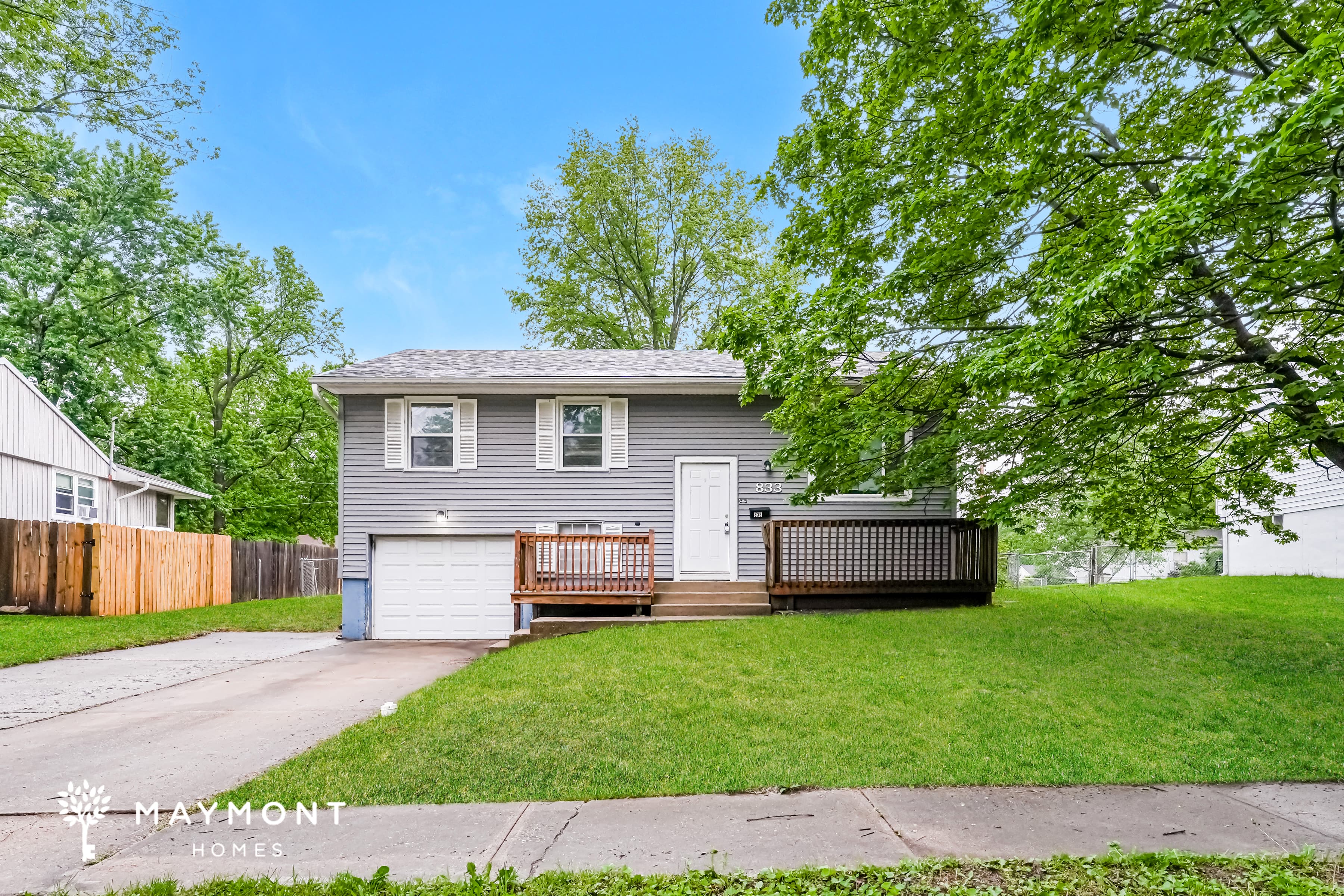 833 N Ponca Drive