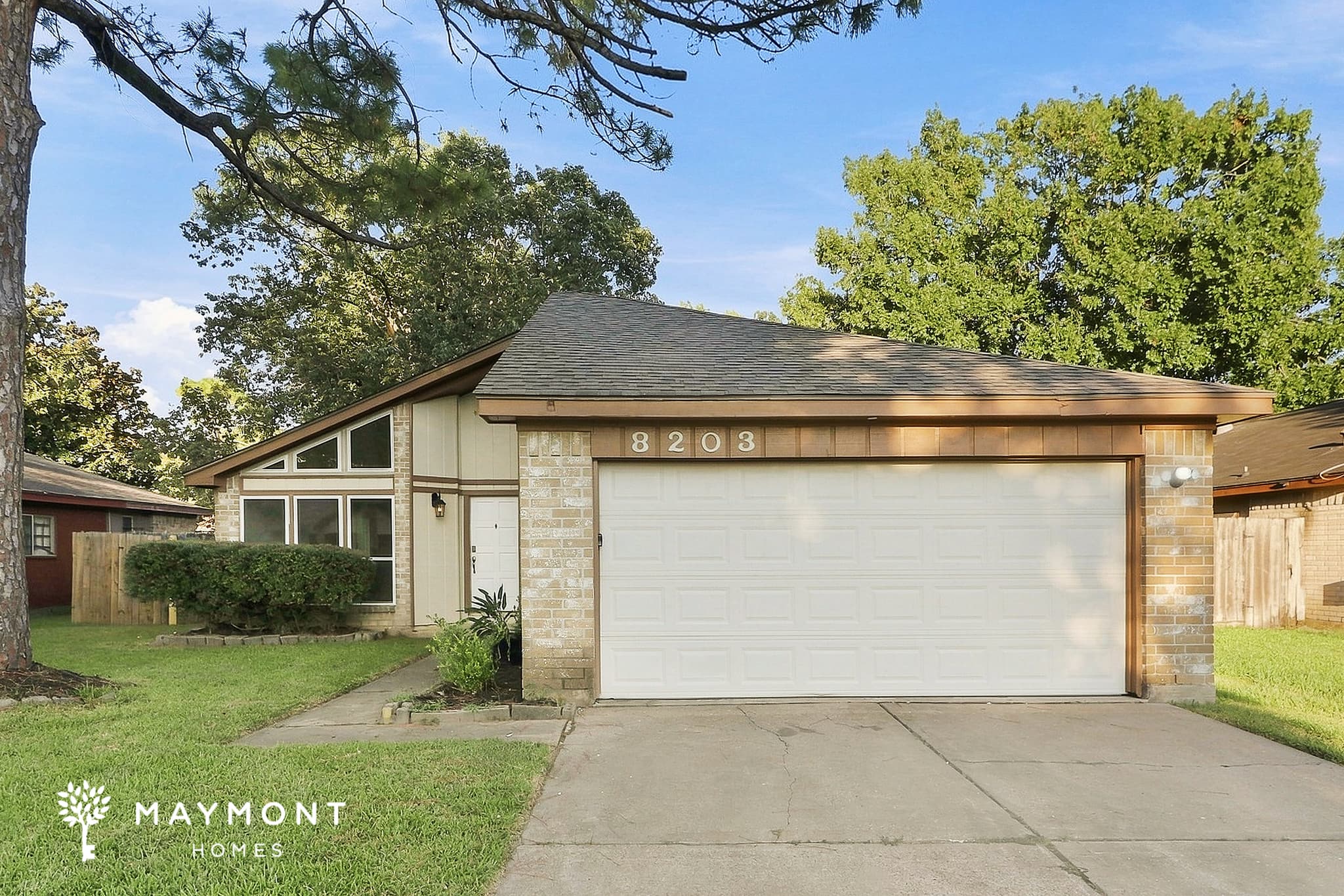 8203 Valeta Dr