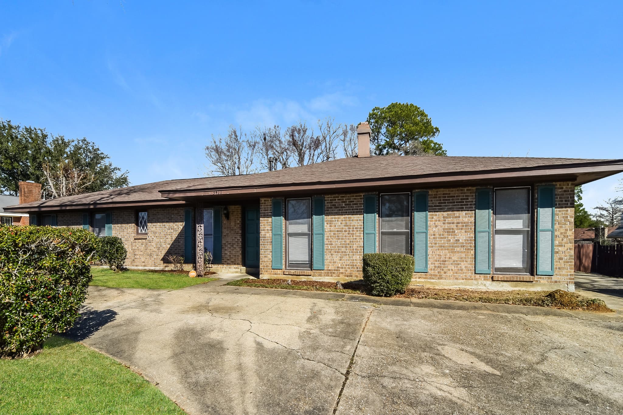 3411 Royal Carriage Drive