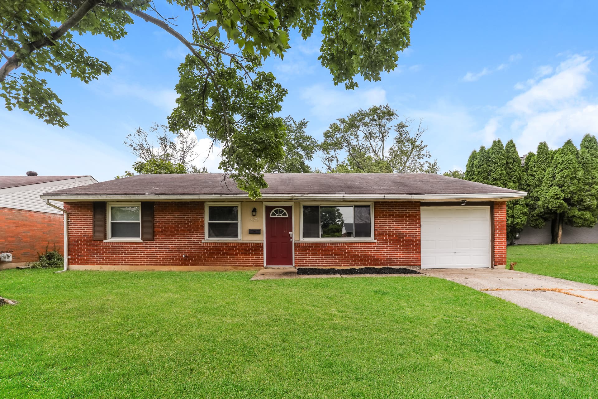 2372 Bluelark Dr