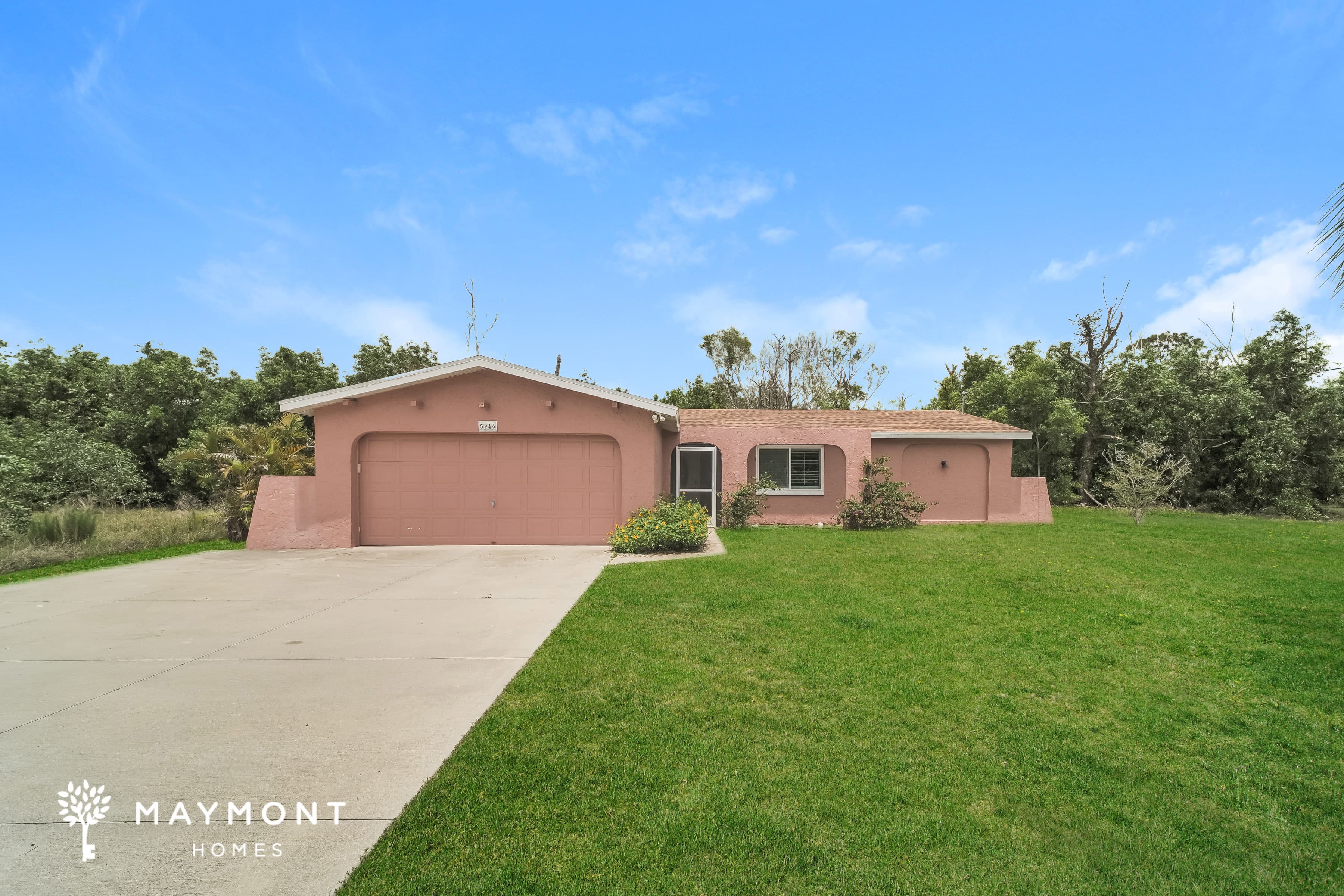 5946 Stringfellow Rd