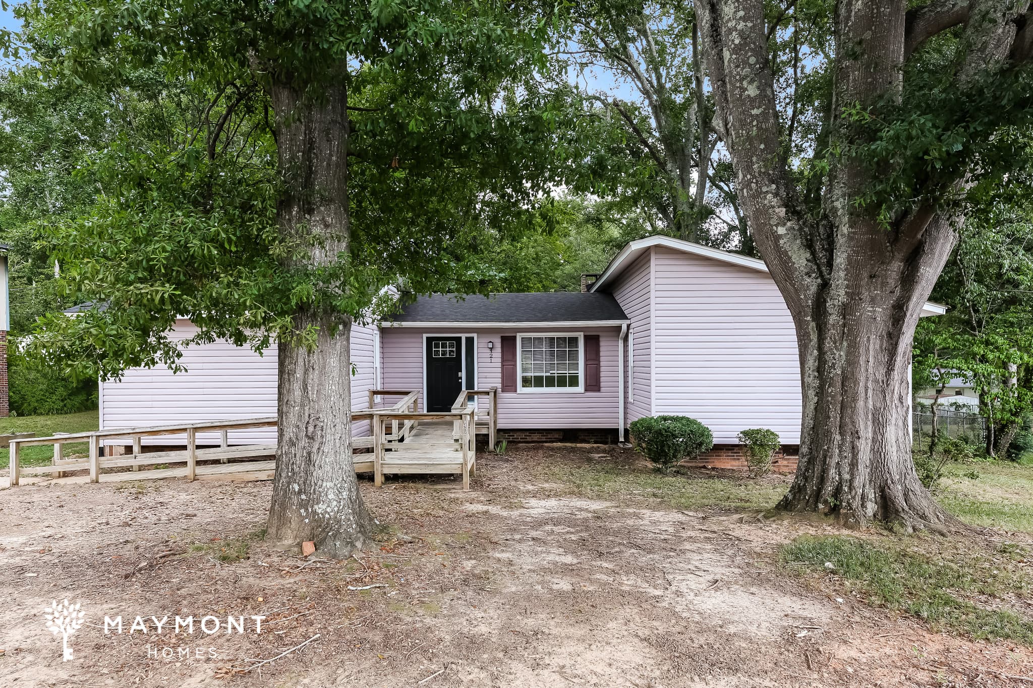 421 Sellwood Circle